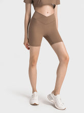 Load image into Gallery viewer, 6&quot; Cross Waist  Shorts ((NPMK391)