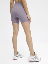 Load image into Gallery viewer, BURNING Shorts - Nepoagym Official Store