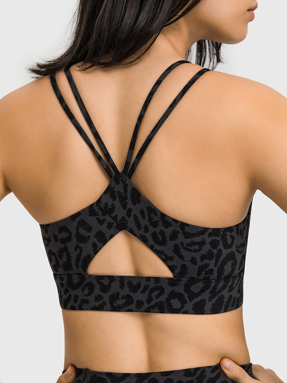 Nepoagym Women Leopard Sports Bras Double Strappy Back Cutout