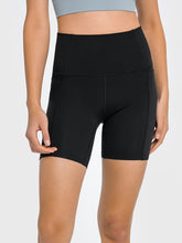 Load image into Gallery viewer, 6.5 &quot; DEVOTION Shorts with Pockets